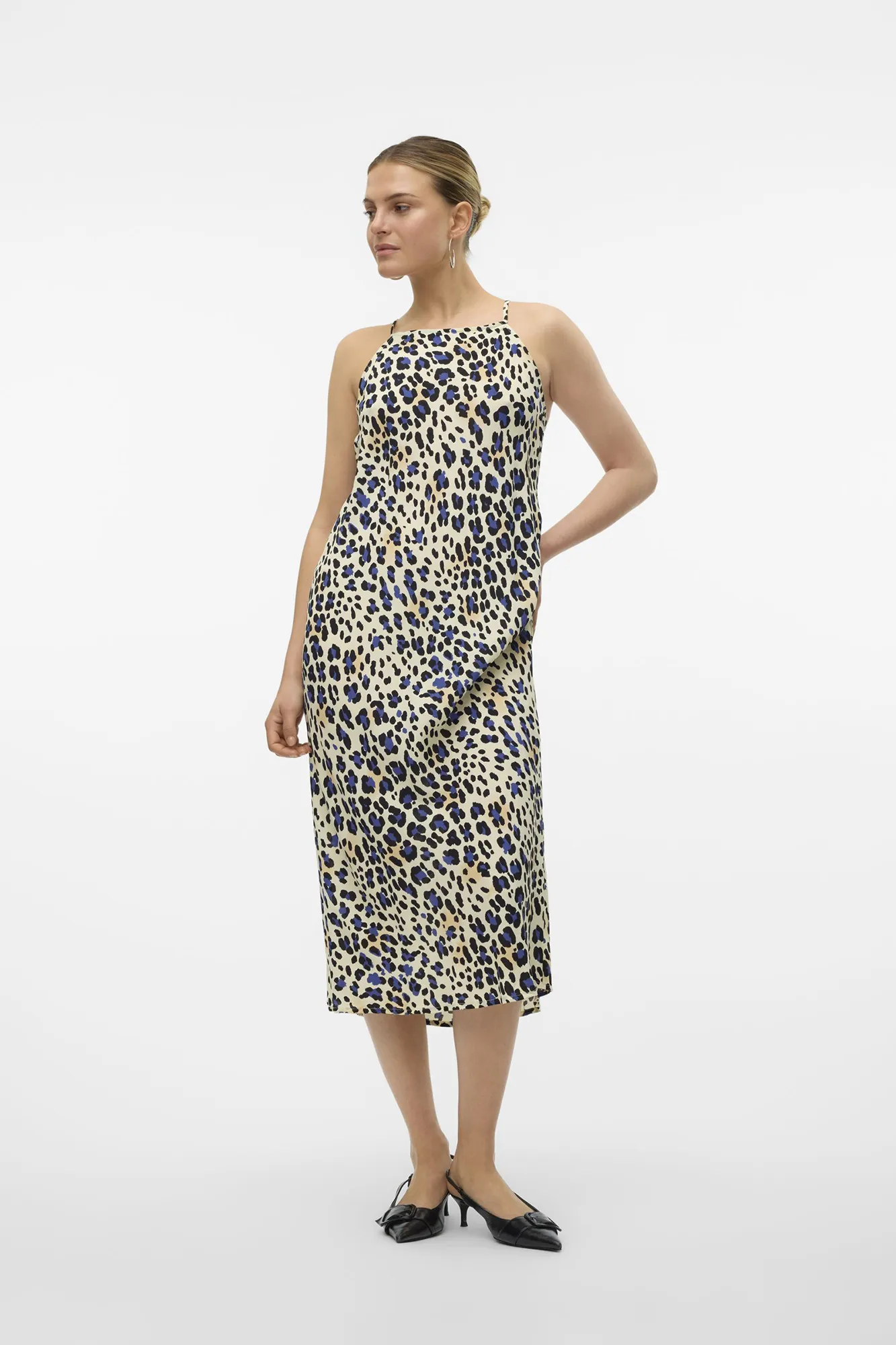 Vero Moda Vestido midi de tirantes