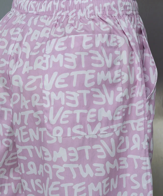 Vetements Pink logo print shorts